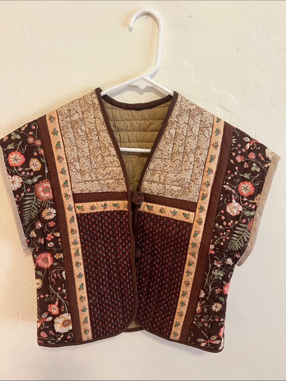Vintage patchwork reversible quilted vest